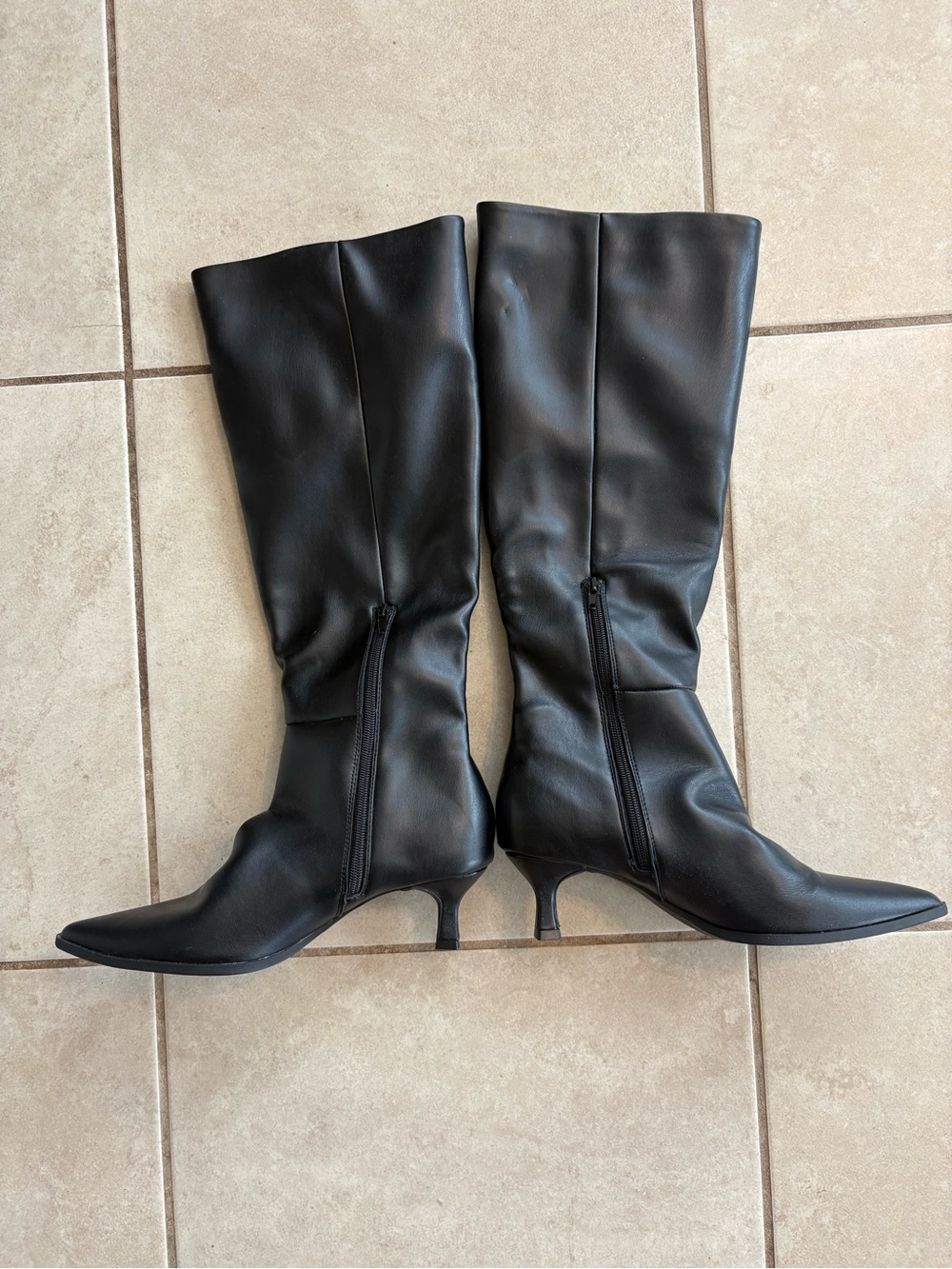 Madden Girl Black Knee-High Pointed Toe Kitten Heel Boots